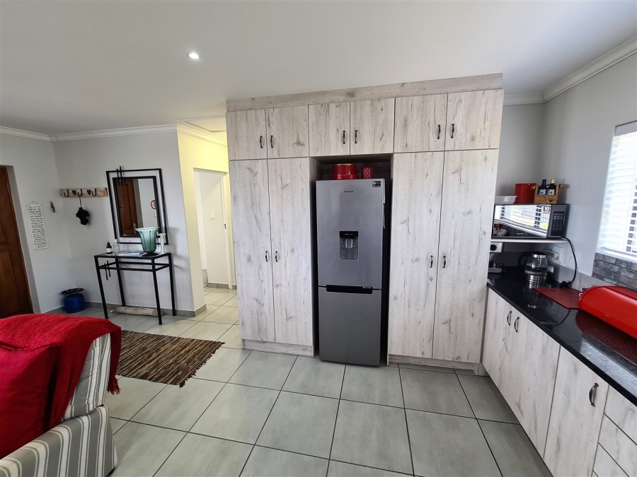 5 Bedroom Property for Sale in Dana Bay Western Cape